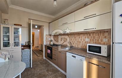 Ayvalık Ali Çetinkaya Ana Cadde Üzeri Ön Cephe Satılık 3+1 Daire