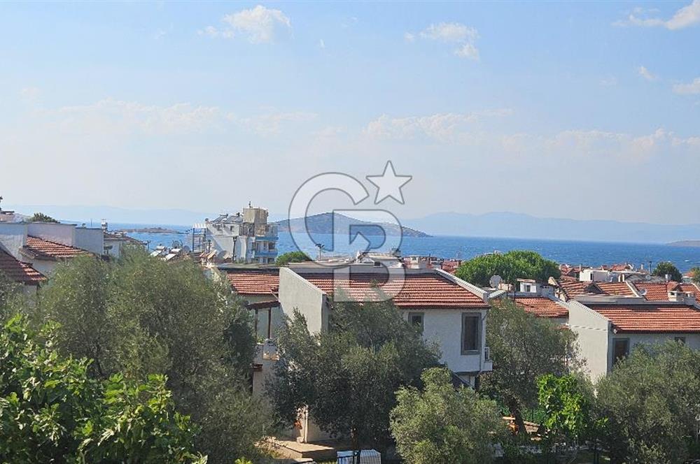 Ayvalık Sahil Kent Deniz Manzaralı Satılık 5+2 Tripleks Villa