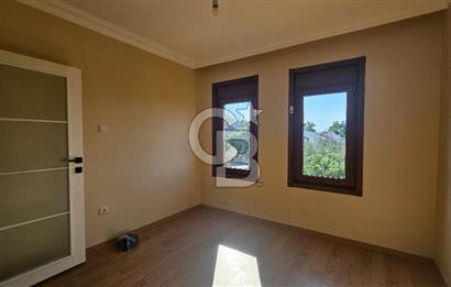 Ayvalık Sahil Kent Deniz Manzaralı Satılık 5+2 Tripleks Villa