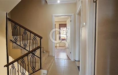 Ayvalık Sahil Kent Deniz Manzaralı Satılık 5+2 Tripleks Villa