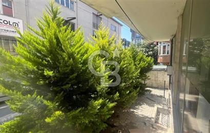 ARNAVUTKÖY KARLIBAYIRDA BELEDİYE VE TAPUNUN YAKININDA DÜKKAN