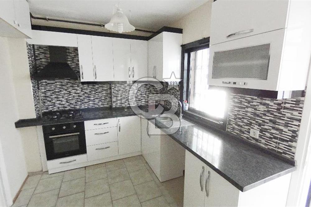 Bostanlı, Hüseyin Yurttaş Sokak'da Kiralık 3+1 daire,