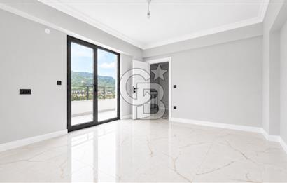 DEĞİRMENDERE TOPÇULAR'DA MANZARALI SATILIK 5+1 TRİPLEKS VİLLA