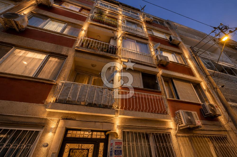 KARŞIYAKA AKSOY'DA 2+1 BAHÇELİ KAPALI MUTFAK 115m2 SATILIK DAİRE
