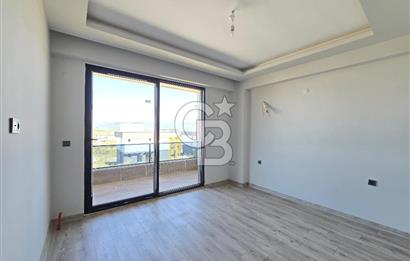 Gömeç Sahilde Denize 300m Havuzlu Sitede Satılık 3+1 Lüks Villa