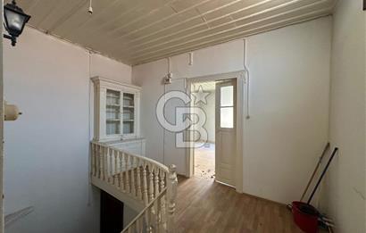 Ayvalık Talatpaşa Cd. At Arabacılar Meydanı Yakını 2+1