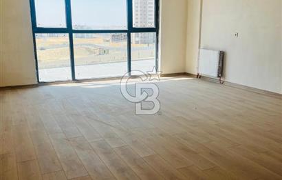 ALCI MAHHALESİNDE GENİŞ SATILIK 2+1 DAİRE