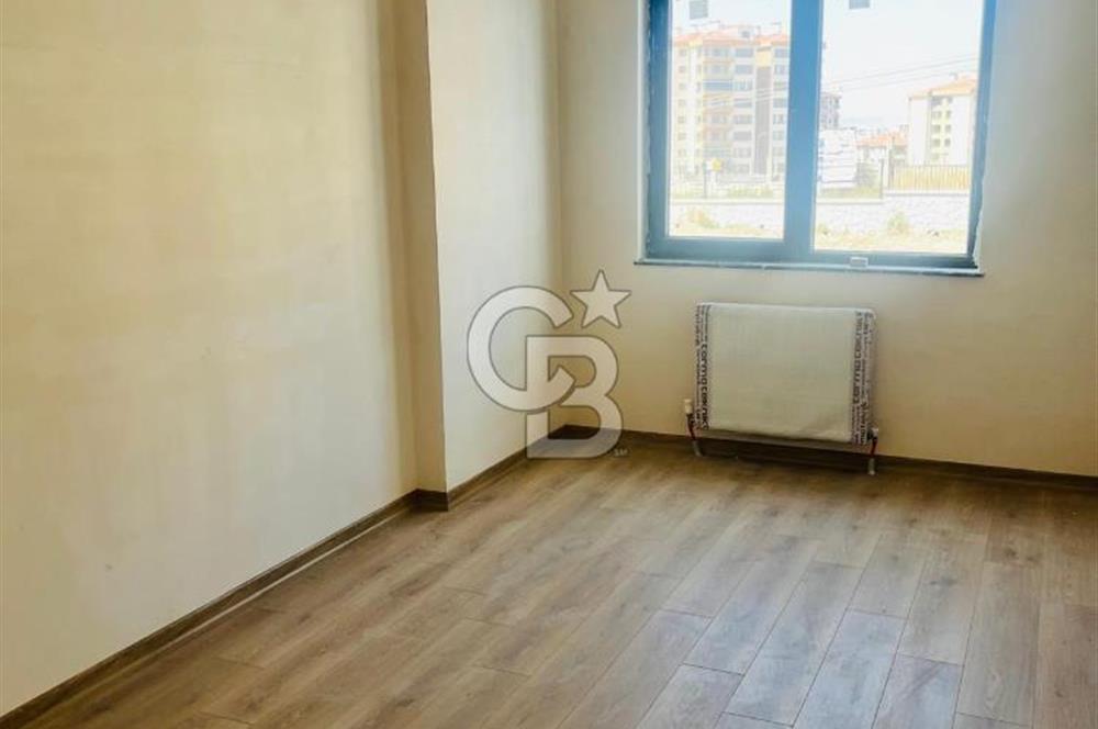ALCI MAHHALESİNDE GENİŞ SATILIK 2+1 DAİRE