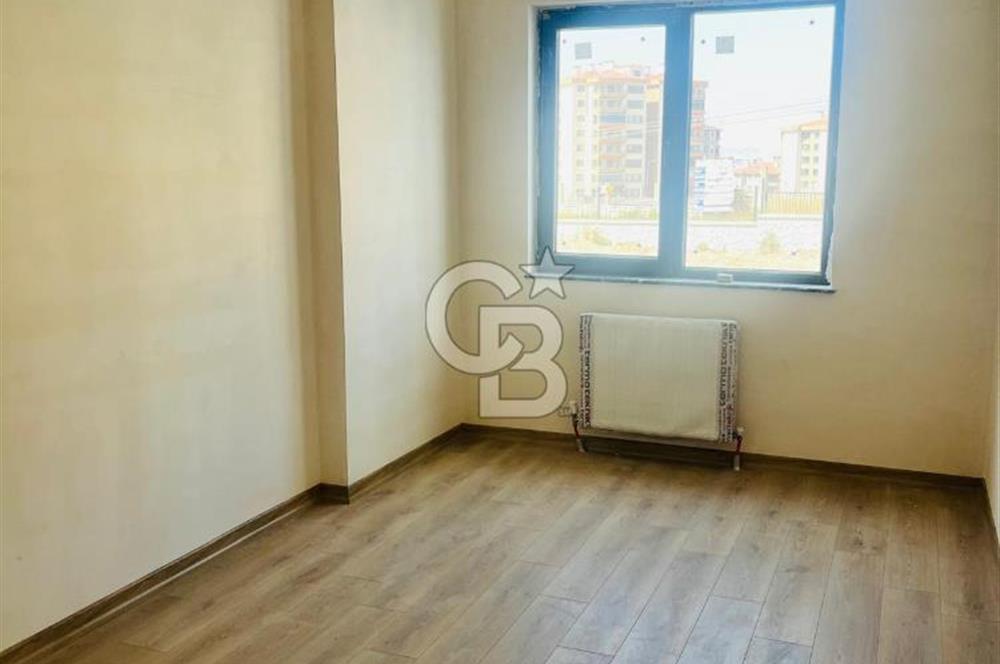 ALCI MAHHALESİNDE GENİŞ SATILIK 2+1 DAİRE