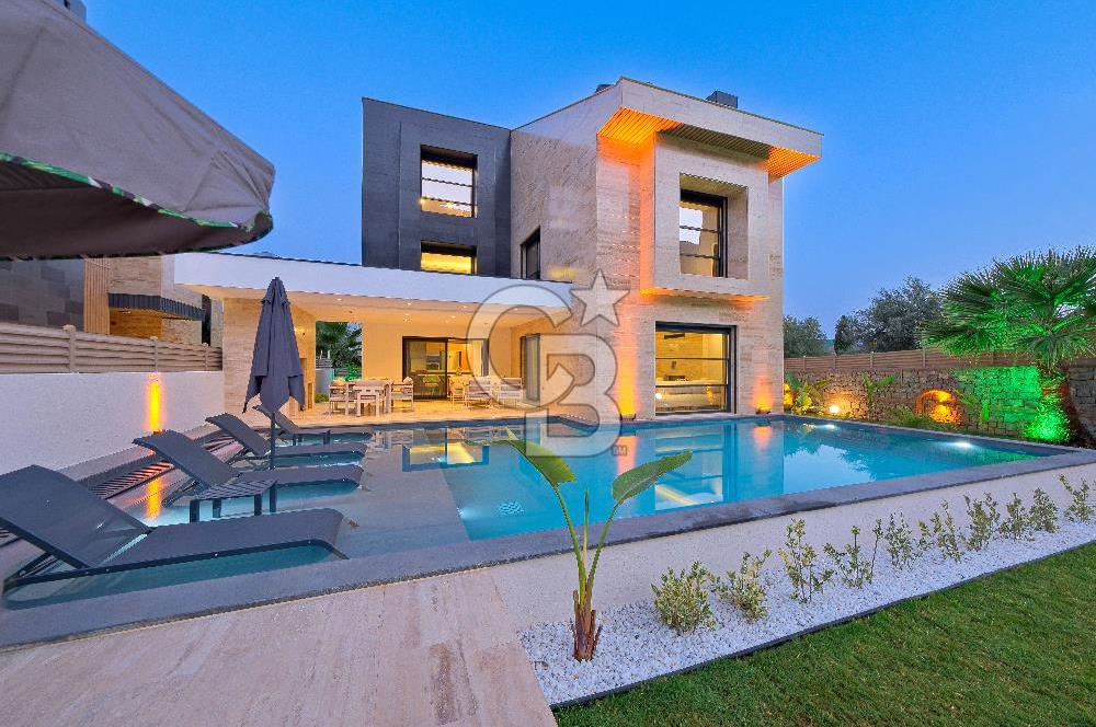 ÖLÜDENİZ'DE SATILIK ULTRA LÜKS 4+1 SIFIR MÜSTAKİL HAVUZLU VİLLA