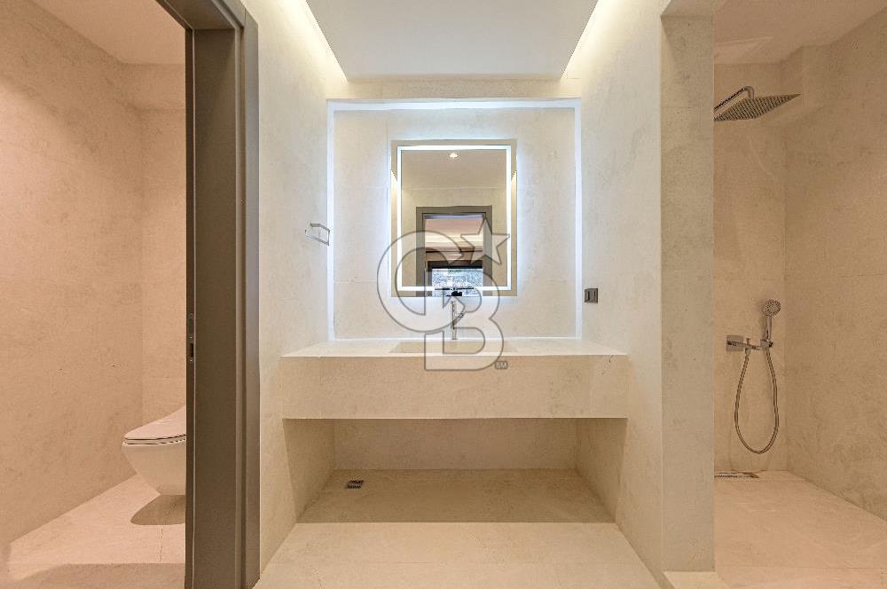 ÖLÜDENİZ'DE SATILIK ULTRA LÜKS 4+1 SIFIR MÜSTAKİL HAVUZLU VİLLA