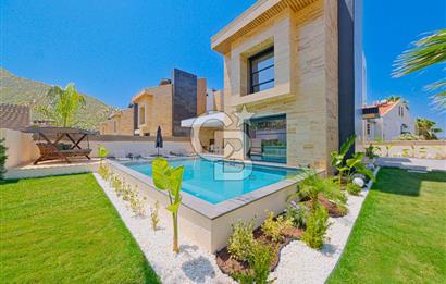 ÖLÜDENİZ'DE SATILIK ULTRA LÜKS 4+1 SIFIR MÜSTAKİL HAVUZLU VİLLA