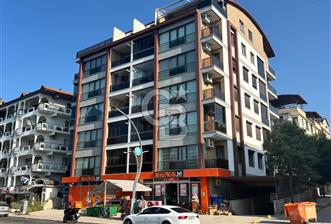 KARAMÜRSEL SAHİL'DE FULL EŞYALI ARA KAT 3+1 SATILIK DAİRE - 1 - 370394