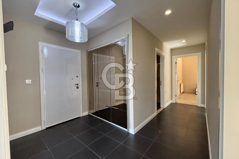 KARAMÜRSEL SAHİL'DE FULL EŞYALI ARA KAT 3+1 SATILIK DAİRE