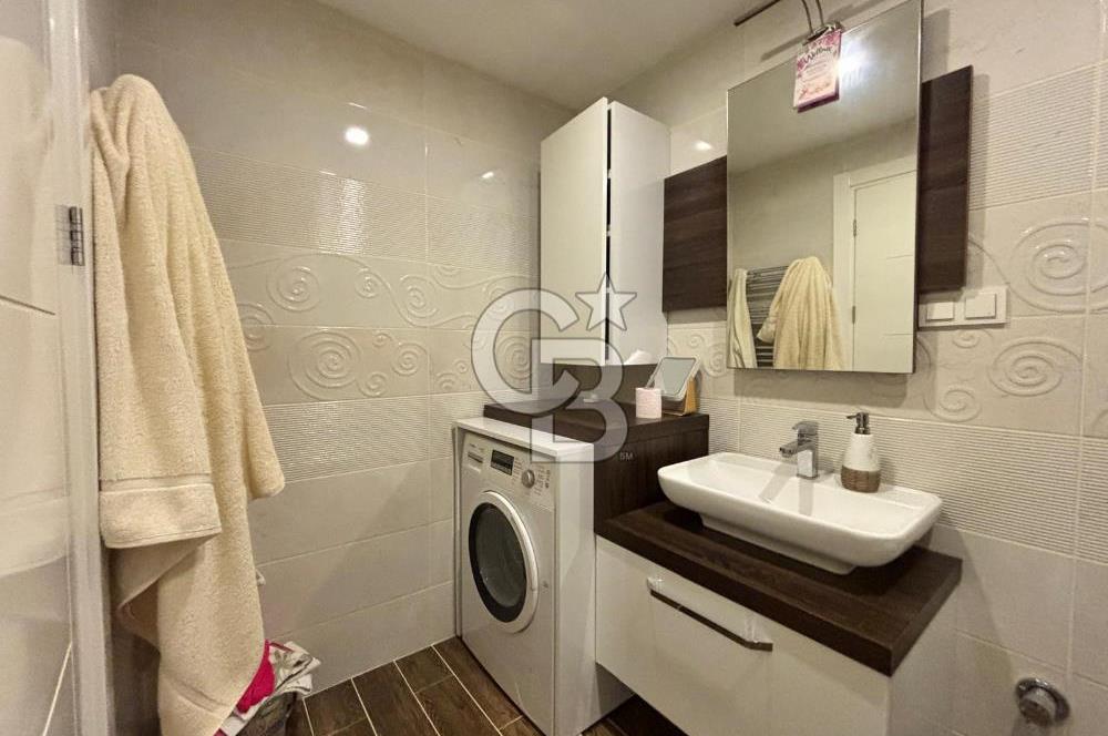KARAMÜRSEL SAHİL'DE FULL EŞYALI ARA KAT 3+1 SATILIK DAİRE