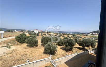 Eceabat İsmetpaşa'da Boğaz Manzaralı Havuzlu 2+1 Yazlık