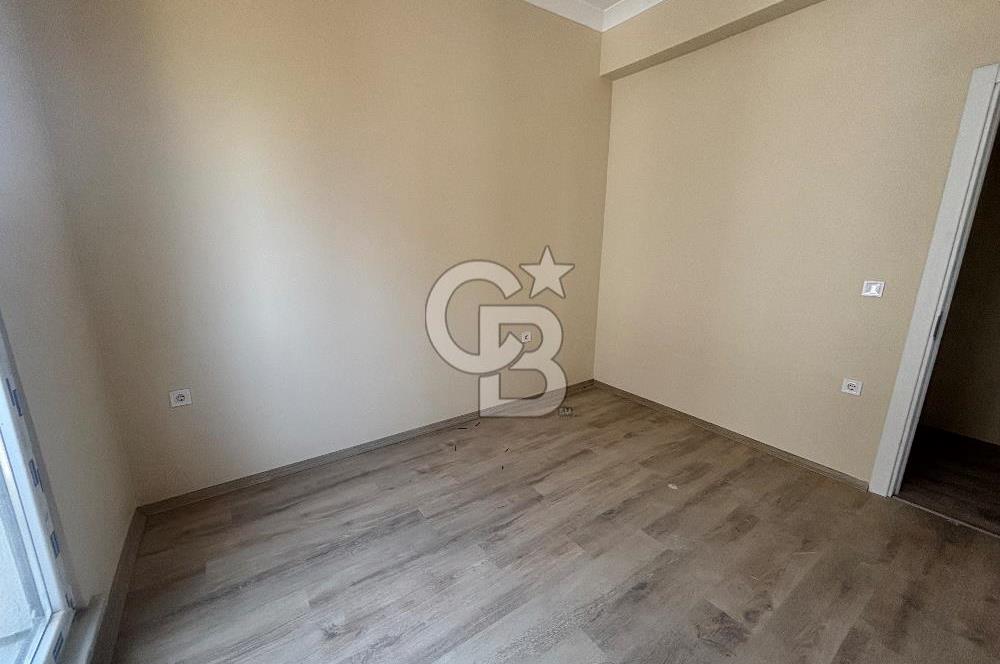 Eceabat İsmetpaşa'da Boğaz Manzaralı Havuzlu 2+1 Yazlık