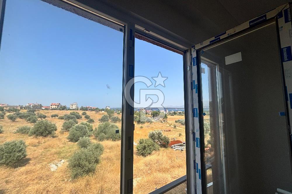 Eceabat İsmetpaşa'da Deniz Manzaralı Havuzlu 1+1 Daire