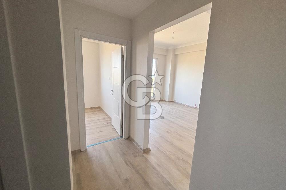 Eceabat İsmetpaşa'da Deniz Manzaralı Havuzlu 1+1 Daire