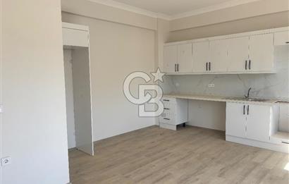 Eceabat İsmetpaşa'da Deniz Manzaralı Havuzlu 1+1 Daire