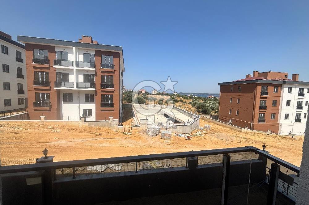 Eceabat'ta Deniz Manzaralı Havuzlu Sitede Satılık 3+1