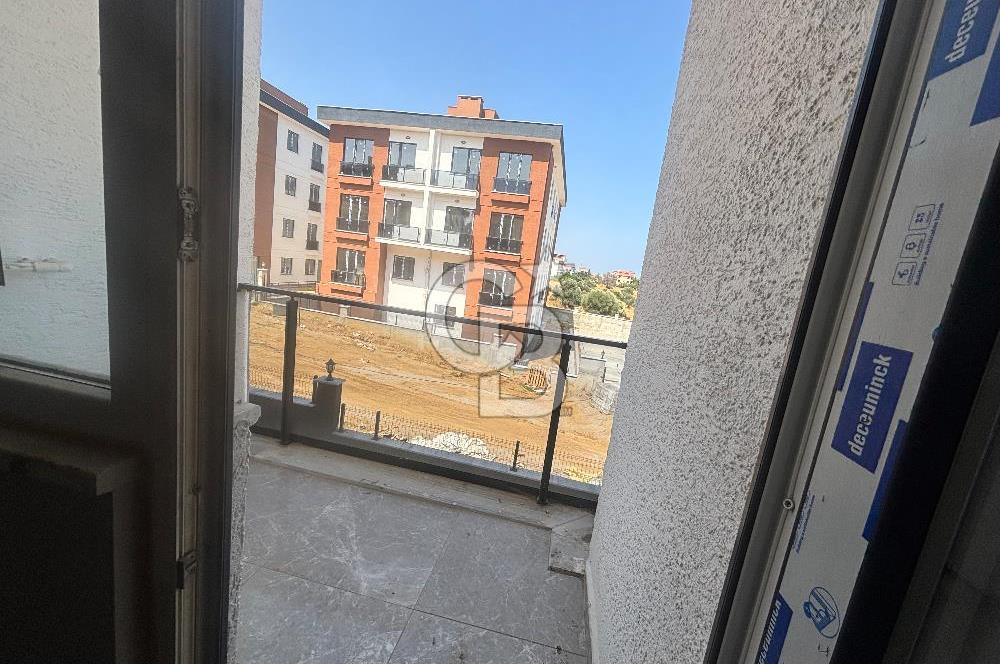 Eceabat'ta Deniz Manzaralı Havuzlu Sitede Satılık 3+1