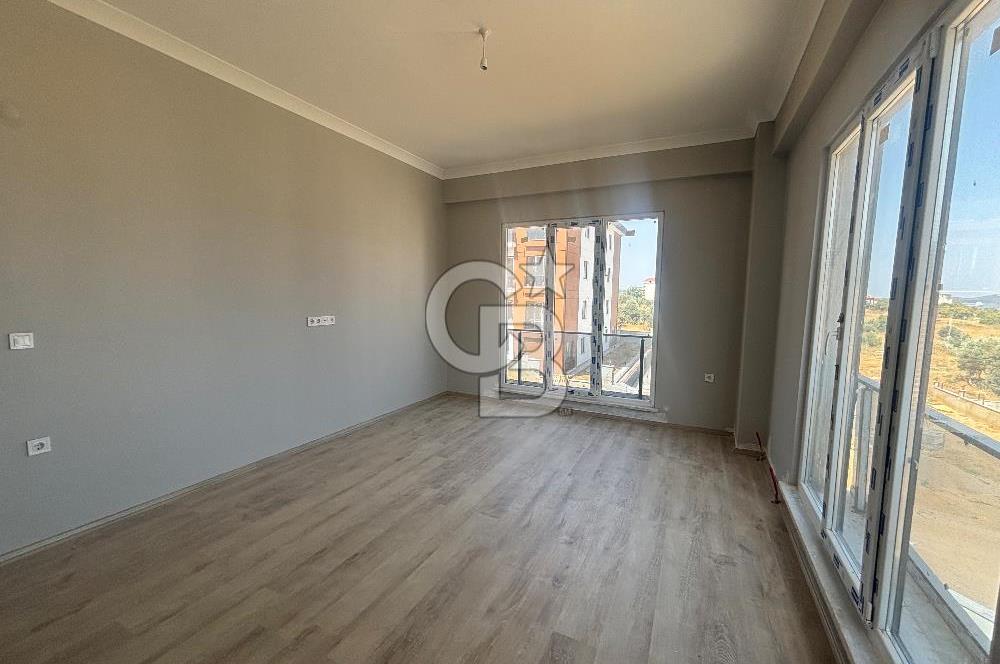 Eceabat'ta Deniz Manzaralı Havuzlu Sitede Satılık 3+1