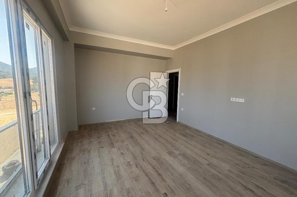 Eceabat'ta Deniz Manzaralı Havuzlu Sitede Satılık 3+1