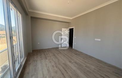 Eceabat'ta Deniz Manzaralı Havuzlu Sitede Satılık 3+1