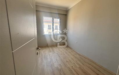 Eceabat'ta Deniz Manzaralı Havuzlu Sitede Satılık 3+1