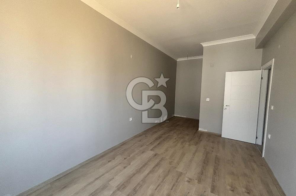 Eceabat'ta Deniz Manzaralı Havuzlu Sitede Satılık 3+1