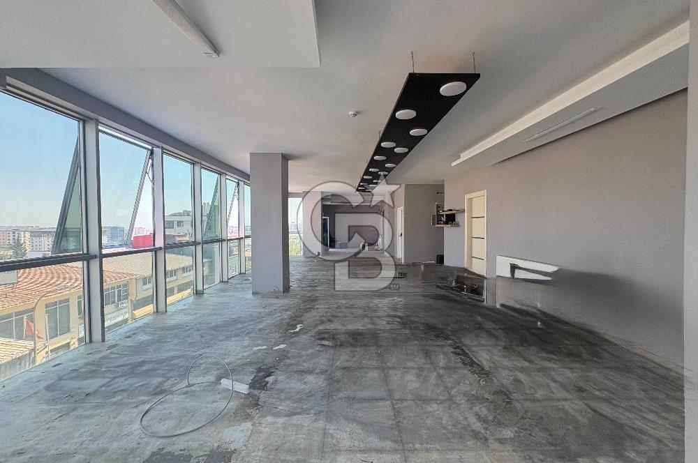 Pendik'de 180 M² Ferah, Kullanışlı Ve Prestijli Kiralık Ofis