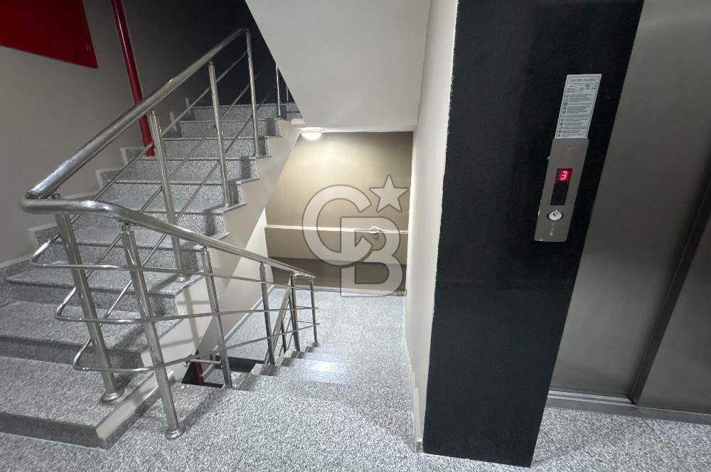 Pendik'de 180 M² Ferah, Kullanışlı Ve Prestijli Kiralık Ofis