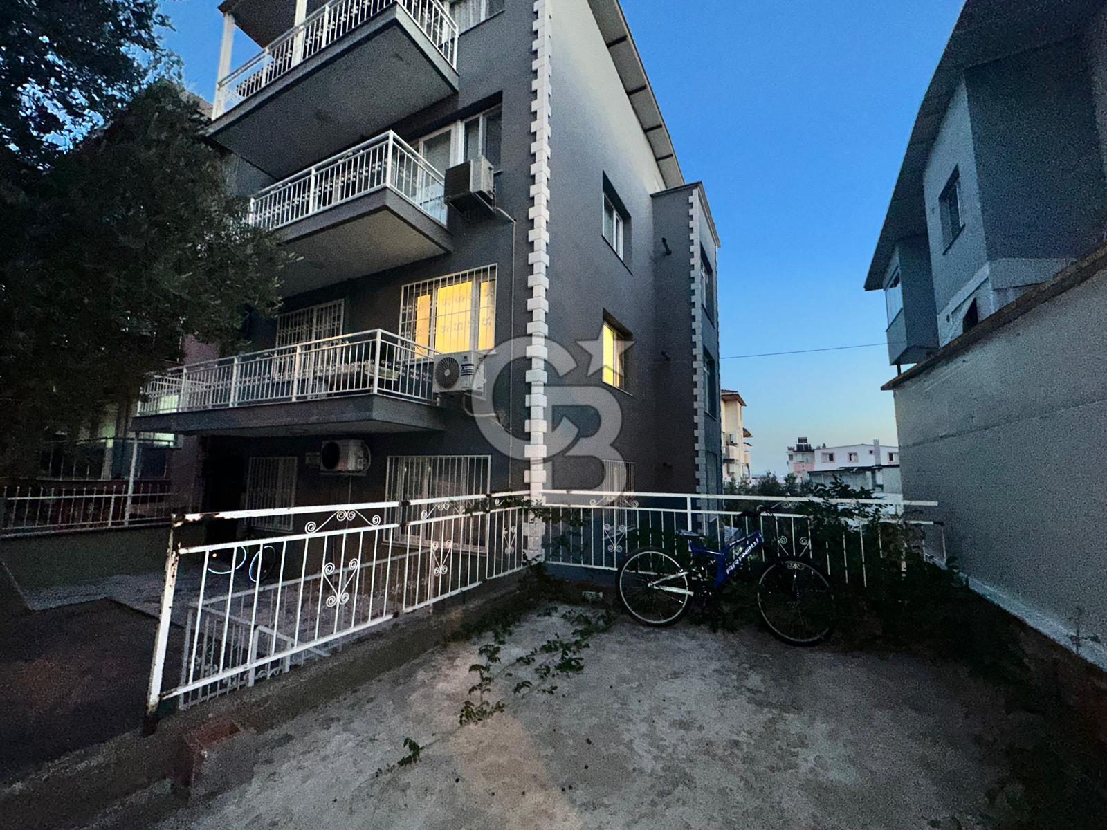 BORNOVA İNÖNÜ MAHALLESİ’NDE BAHÇE KULLANIMLI, DOĞALGAZLI 3+1 SATILIK DAİRE