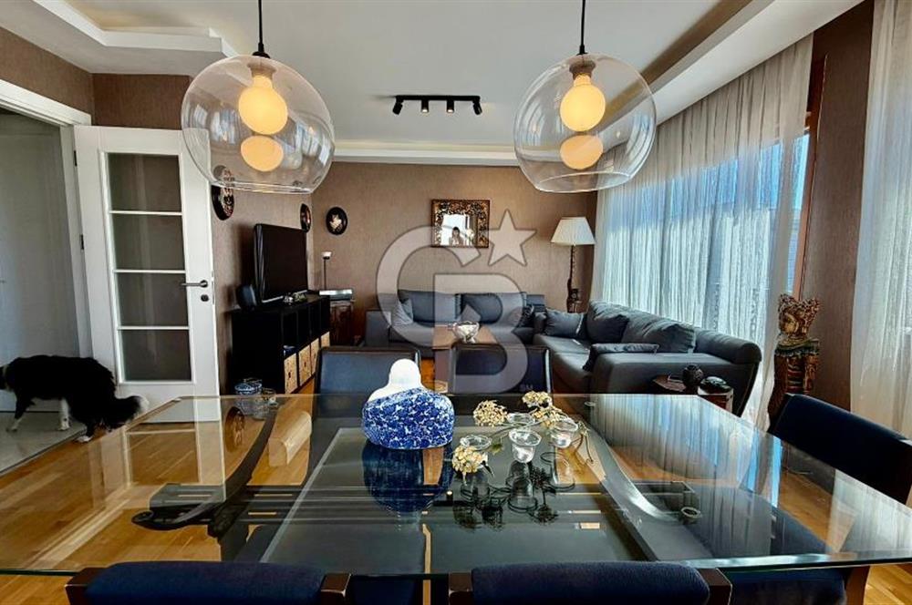KOZYATAĞI ŞAKACI SOKAK 'TA ADALAR MANZARALI 3+1 KİRALIK DAİRE