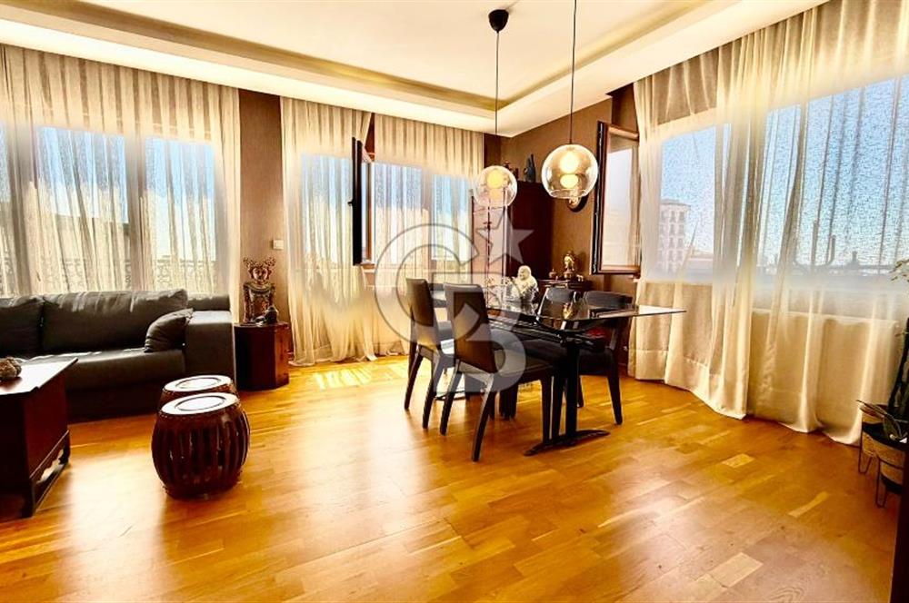 KOZYATAĞI ŞAKACI SOKAK 'TA ADALAR MANZARALI 3+1 KİRALIK DAİRE