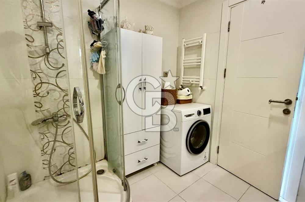 KOZYATAĞI ŞAKACI SOKAK 'TA ADALAR MANZARALI 3+1 KİRALIK DAİRE