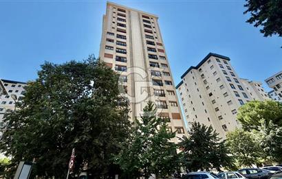 KOZYATAĞI ŞAKACI SOKAK 'TA ADALAR MANZARALI 3+1 KİRALIK DAİRE