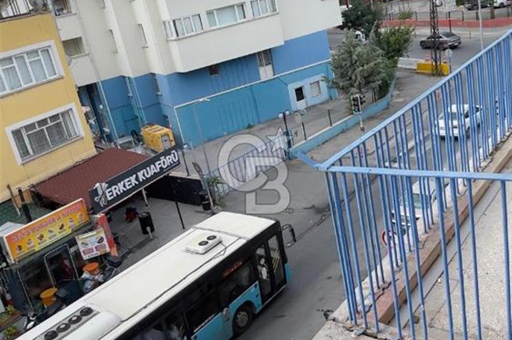 ESAT CADDESİ ÜZERİNDE 3+1 KİRALIK DAİRE – MERKEZİ KONUM