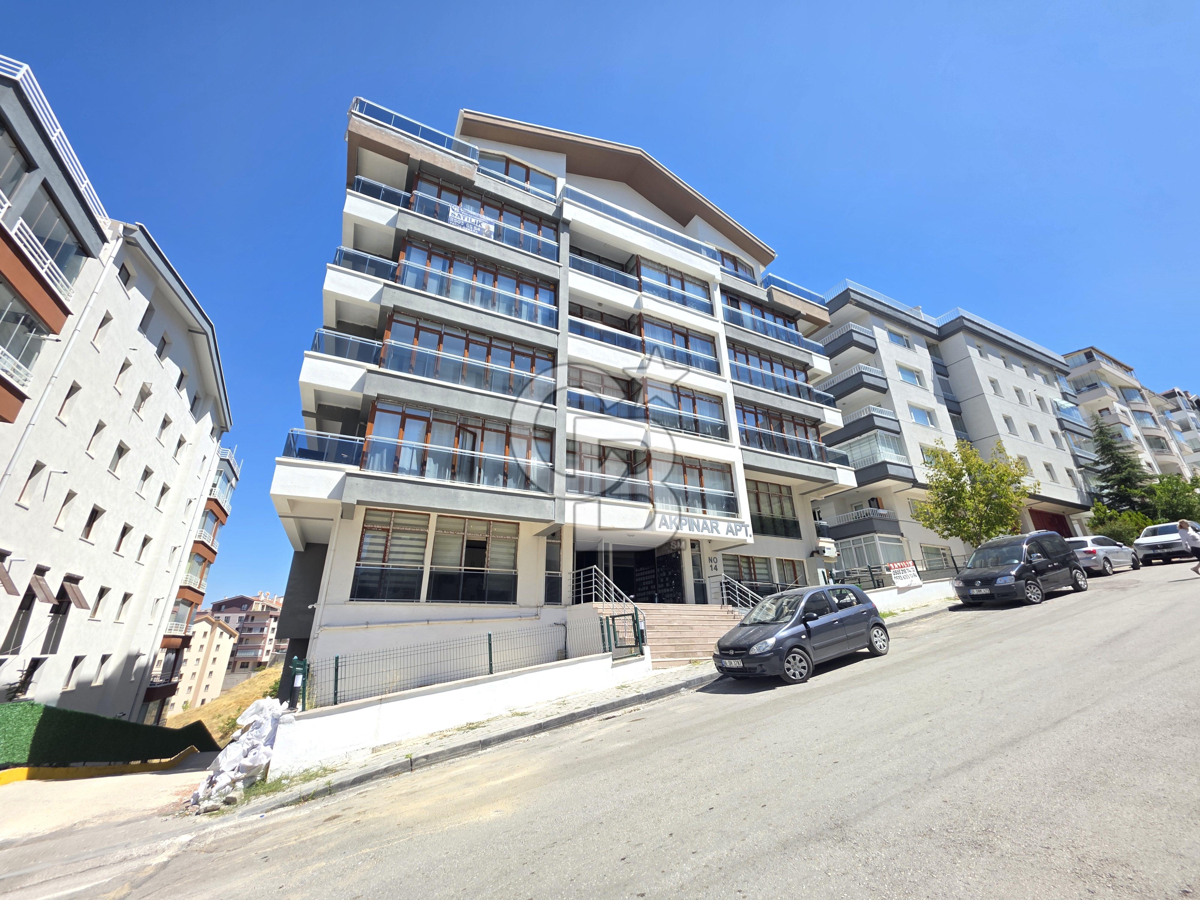 DİKMEN AKPINAR'DA MERKEZİ LOKASYONDA SATILIK 1+1 KİRACILI DAİRE
