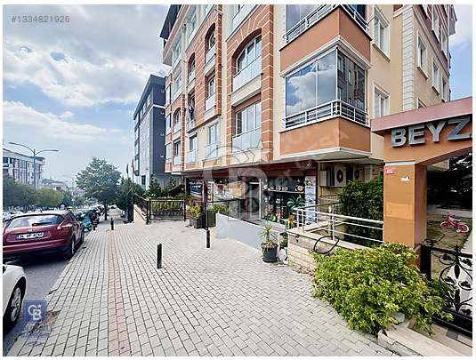 ADNAN KAHVECİ / CADDE ÜZERİNDE SATILIK 100 M2 DÜKKAN