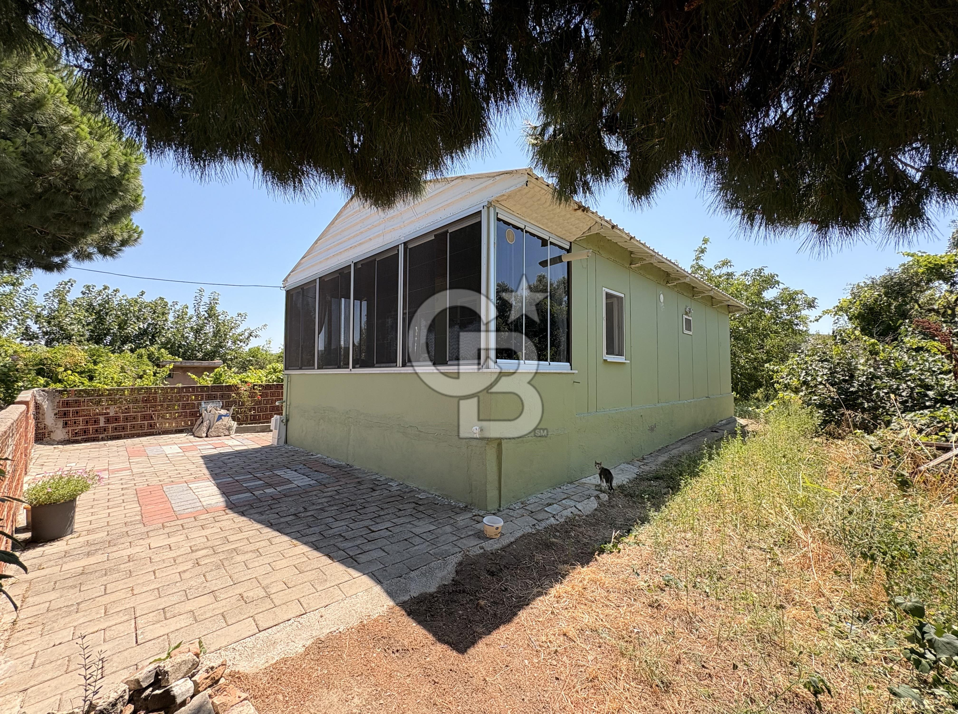 ÇANAKKALE LAPSEKİ ÇARDAK’TA SATILIK PREFABRİK EV 
