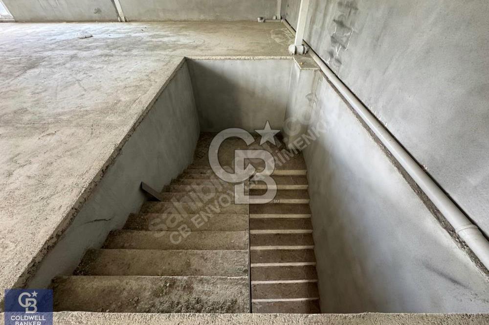 CB ENVOY'dan Karamürsel Caddesinde 600m2 Komple Kiralık Kat