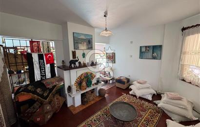 MUĞLA MİLAS'DA GENİŞ ARSA İÇİNDE SATILIK MÜSTAKİL VİLLA
