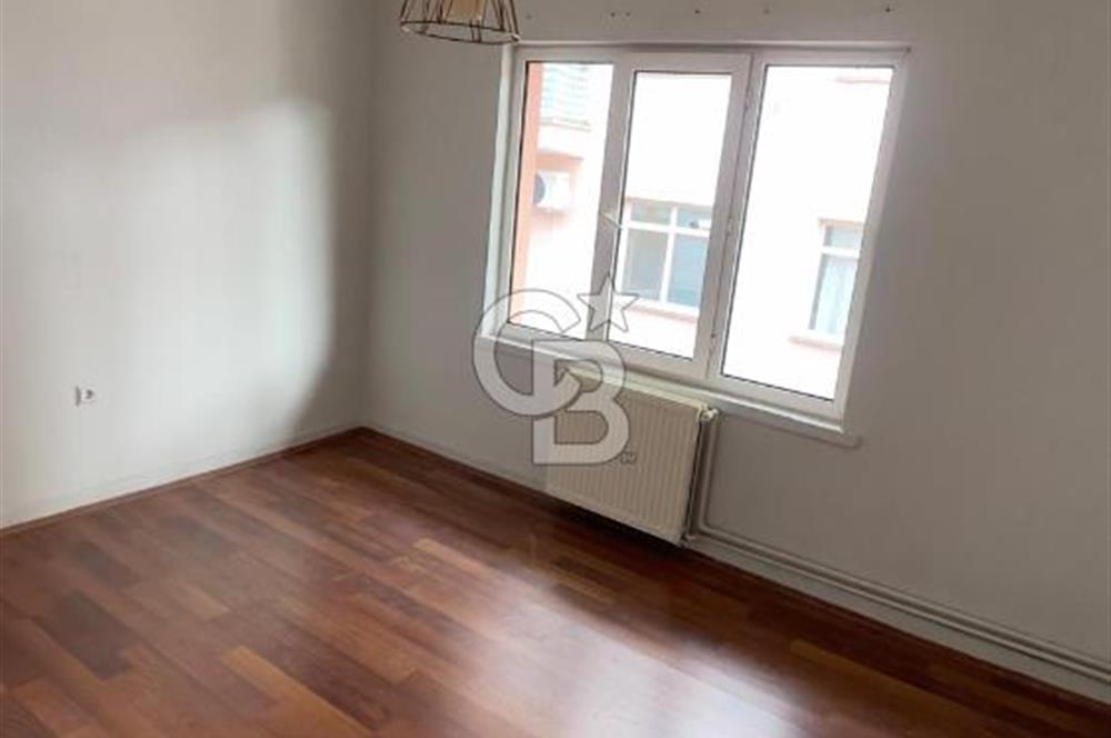 ESAT CADDESİ ÜZERİNDE 3+1 KİRALIK DAİRE – MERKEZİ KONUM
