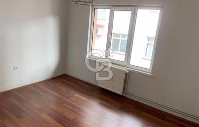 ESAT CADDESİ ÜZERİNDE 3+1 KİRALIK DAİRE – MERKEZİ KONUM