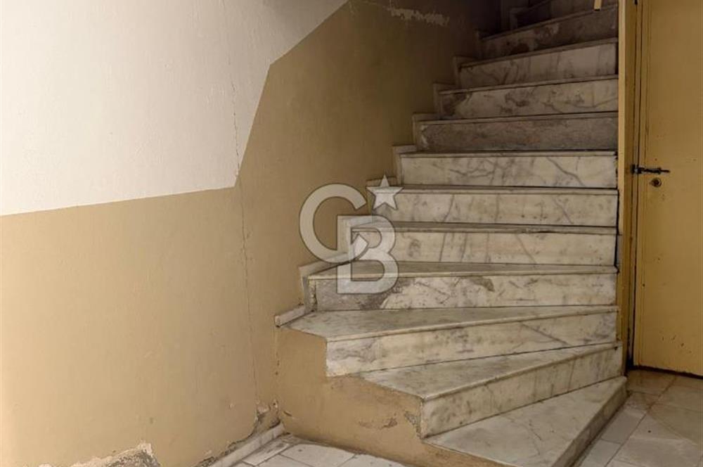Gültepe Ulubatlı Mah. Satılık 3+1 Daire 