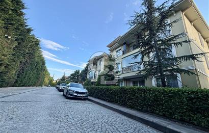 BAHÇEŞEHİR CITYCOURT'TA GÖLET MANZARALI 3+1 SATILIK DAİRE