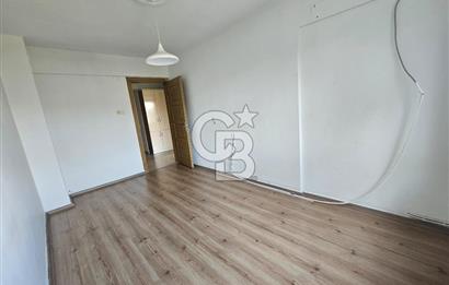 Bornova'nın merkezi konumunda 3+1 kiralık daire