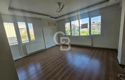 Bornova'nın merkezi konumunda 3+1 kiralık daire